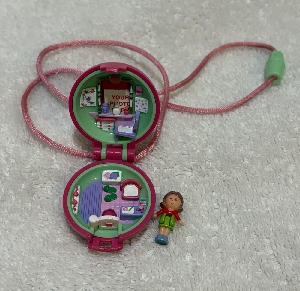 Polly Pocket Mini Locket Necklace Photo Frame Compact Doll Bluebird 1991